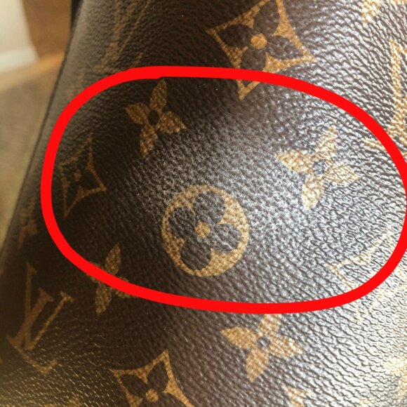 Louis Vuitton Discontinued Monogram Tournelle MM in Noir - Rare - Picture 11 of 12